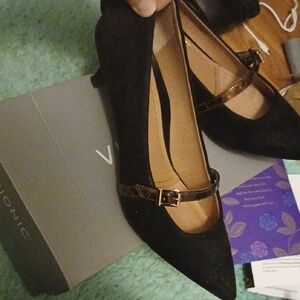 Vionic Black Heels with Gold Accents